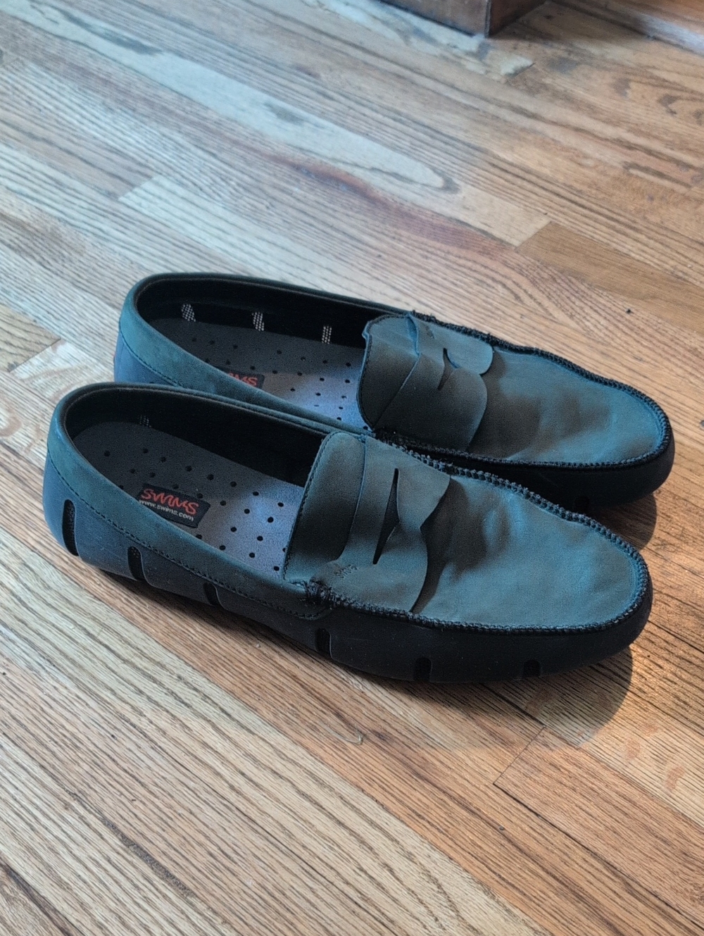 SWIMS Men's Penny Loafers Size 9 Water Resistant Gray Mesh Navy Rubber Shoes